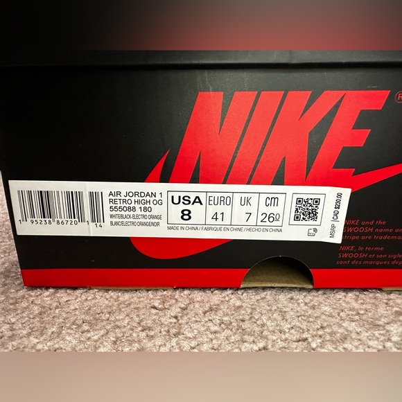 Jordan 1 Electro Orange size 8 men’s - Picture 5 of 6